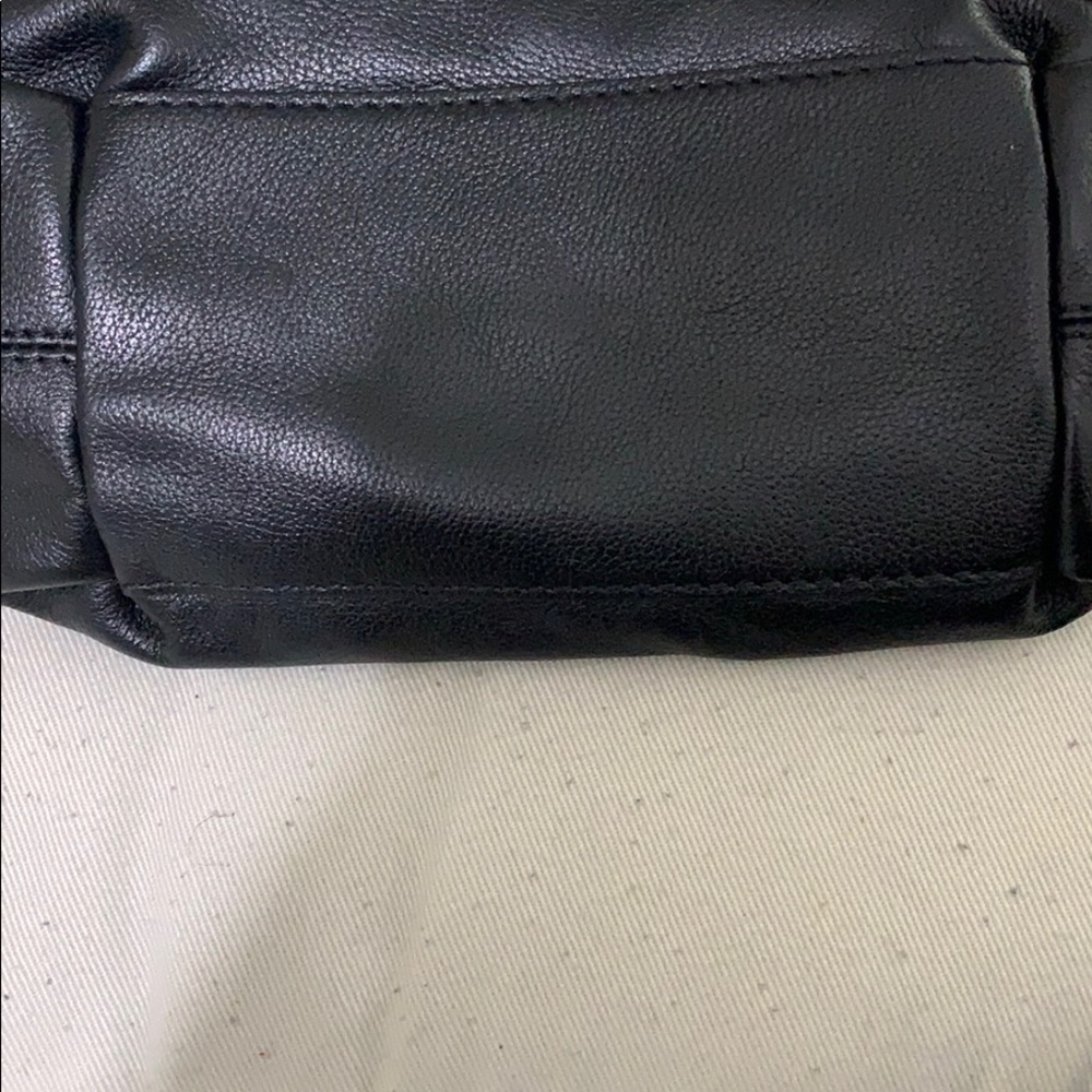 KATE SPADE BLACK LEATHER HANDBAG/CROSSBODY - Picture 9 of 9
